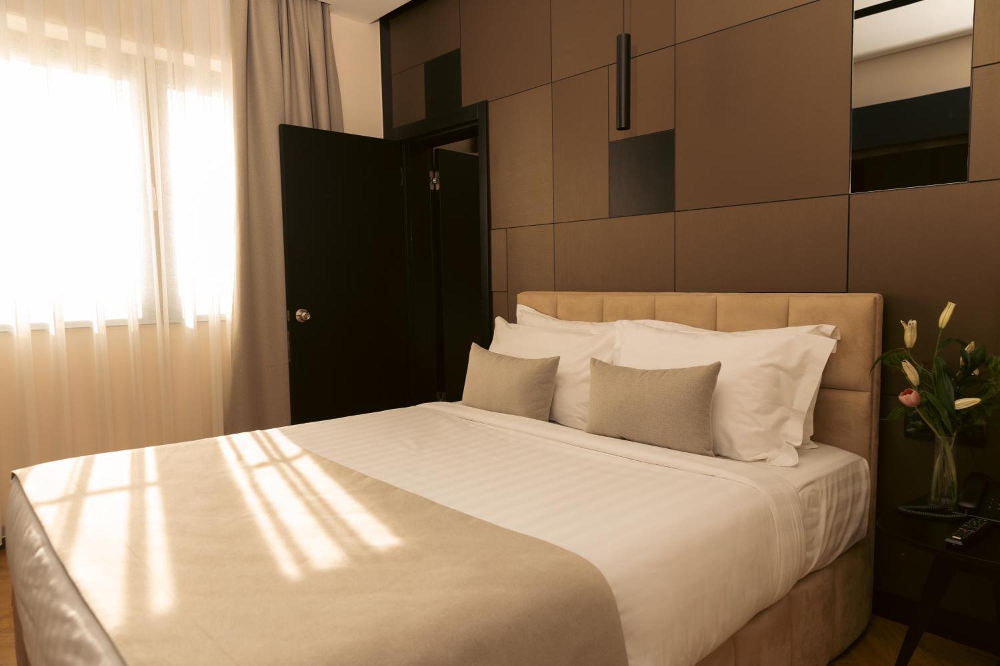 Venus Hotel Lipjan Екстер'єр фото